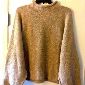 Large Tan Long Sleeved Mock-Turtleneck Sweater